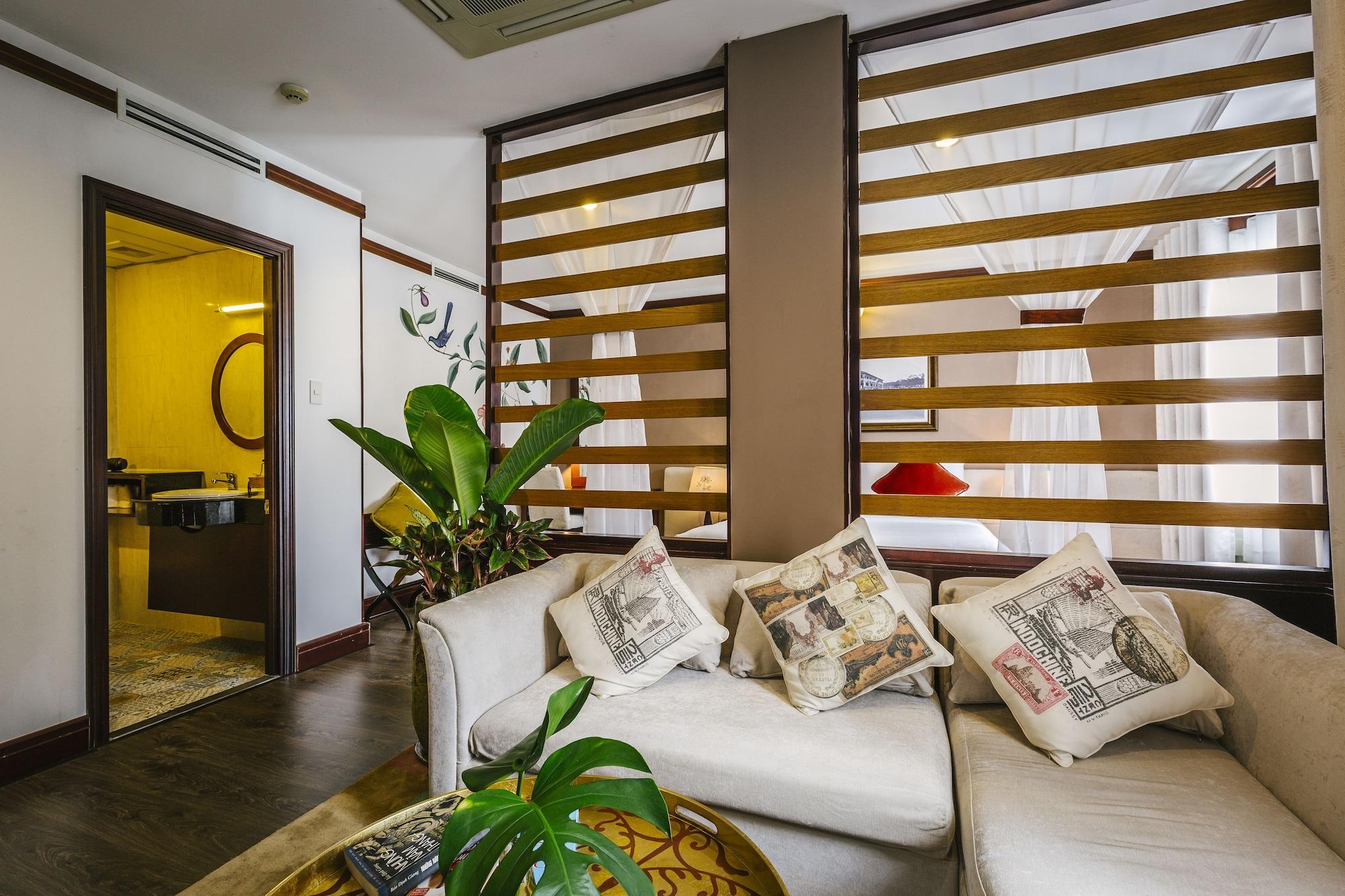 M Village Premier Thi Sach Hotel