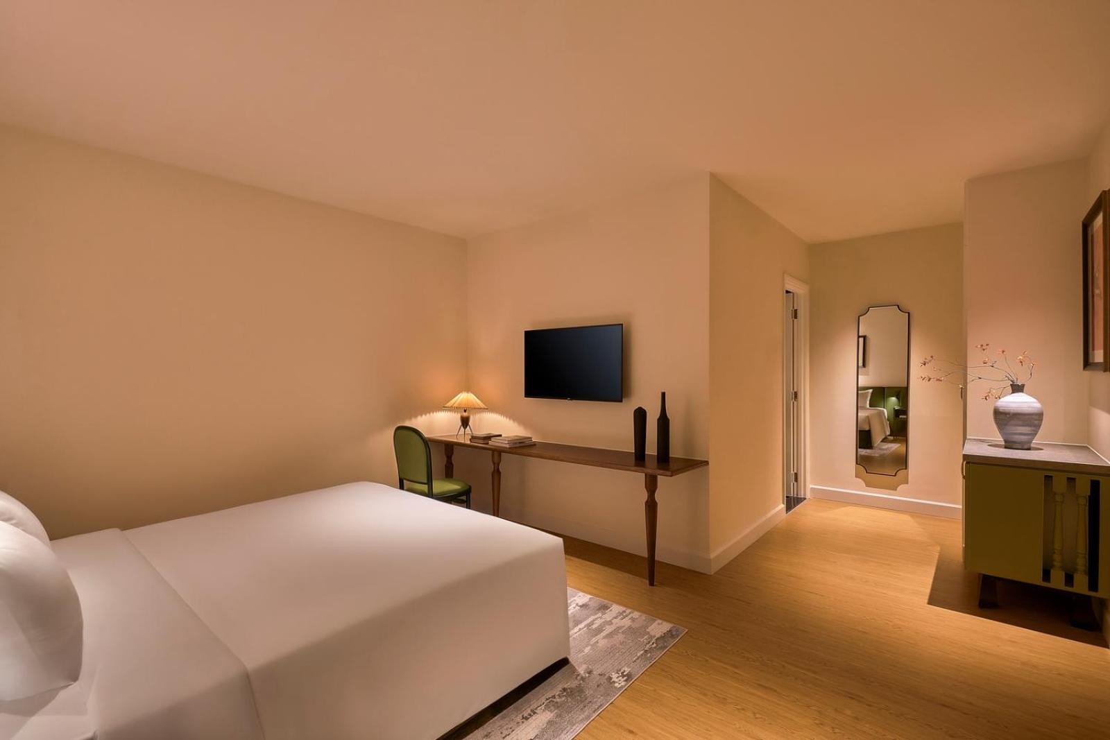 Hotel M Village Premier Thi Sach